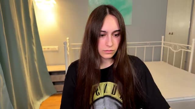 Gallery image thumbnail from ulohu's myfreecams stream on, 06/12/2026, 23:59 image 12 of 20