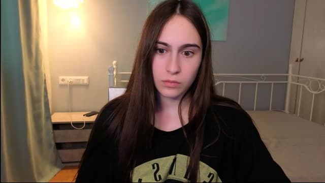 Gallery image thumbnail from ulohu's myfreecams stream on, 07/20/2026, 15:34 image 19 of 20