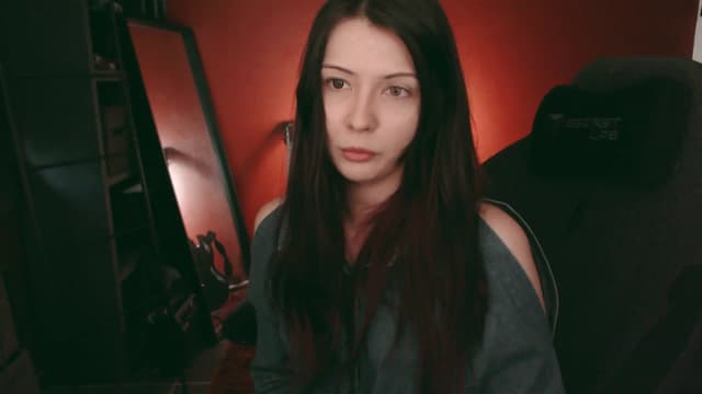 Gallery image thumbnail from vioda's myfreecams stream on, 05/30/2025, 04:47 image 2 of 20