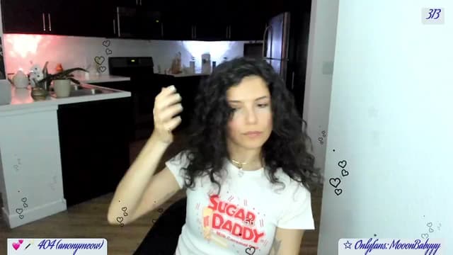 Gallery image thumbnail from vroom's myfreecams stream on, 05/13/2025, 04:49 image 11 of 20
