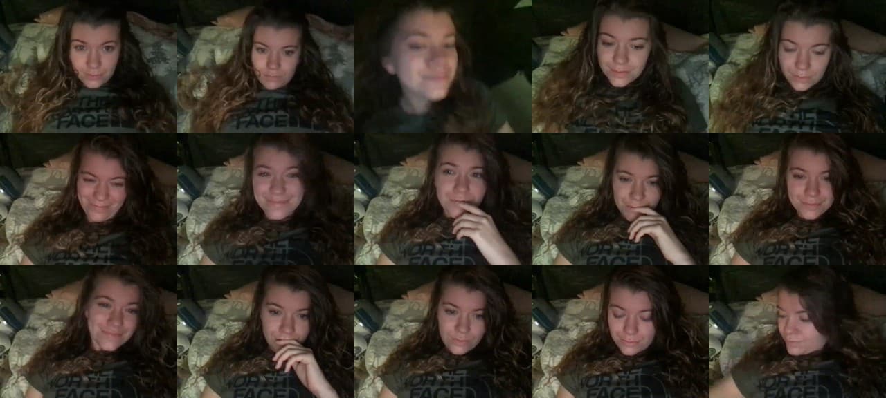 Trixiegirl3-MFC-202010271239_m.jpg
