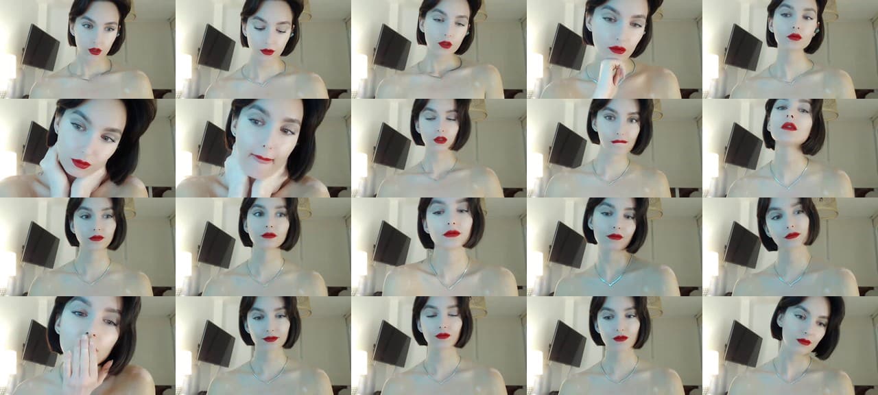 Red_Lips_Girl-MFC-202209292351_m.jpg