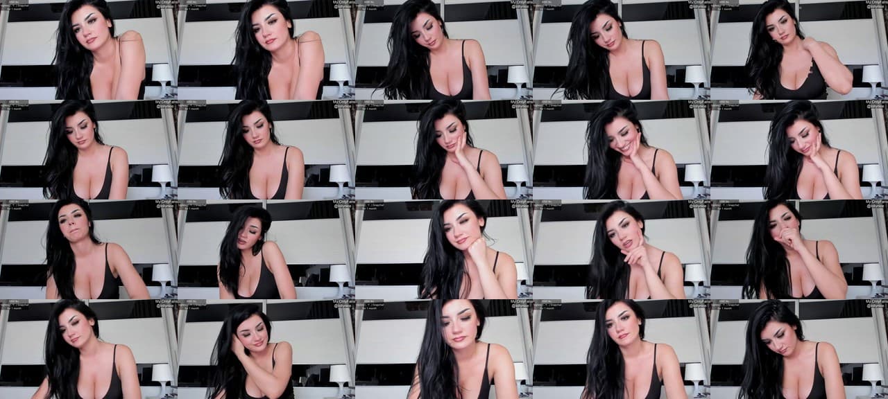 sweet__girl__-MFC-202207271544_m.jpg