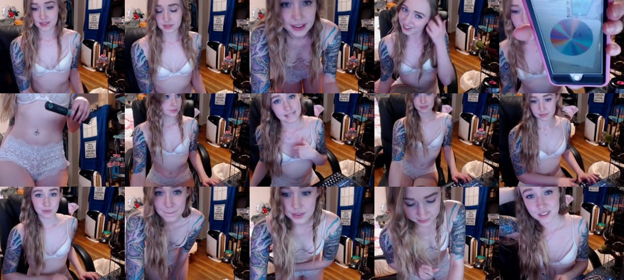derpqueen-MFC-201608110742_m.jpg