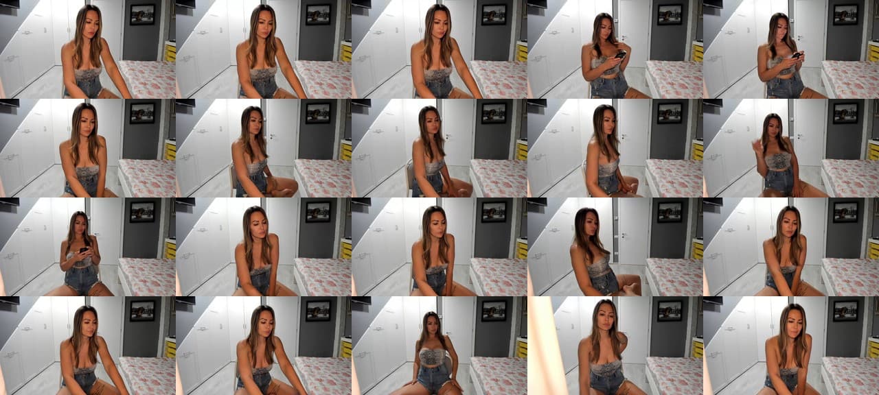 CyberLovey-MFC-202205300820_m.jpg
