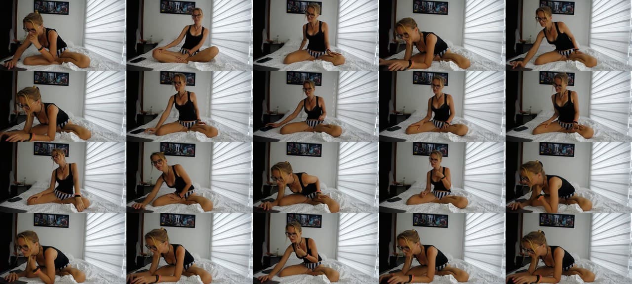 MeanMilfDom-MFC-202210152138_m.jpg