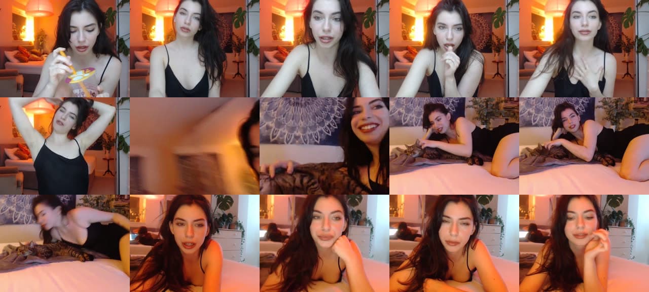 Ava__Moon-MFC-201905232052_m.jpg