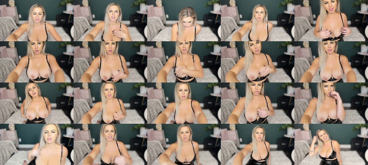 TripleDBabe-MFC-202210270008_m.jpg
