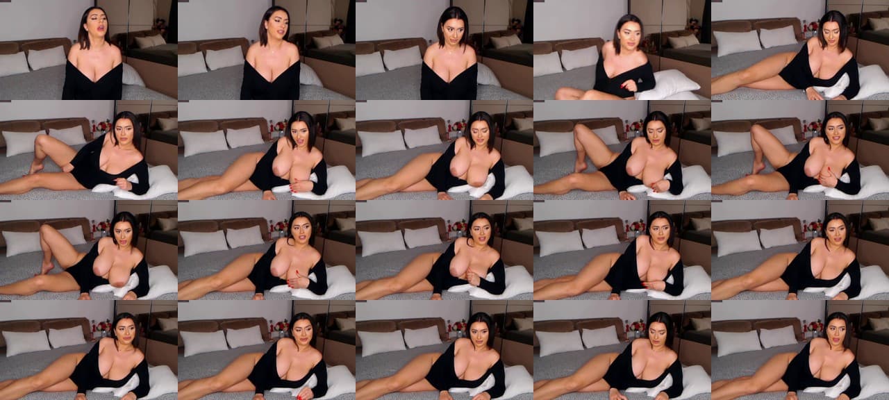 Busty_Cristal-MFC-202204282252_m.jpg
