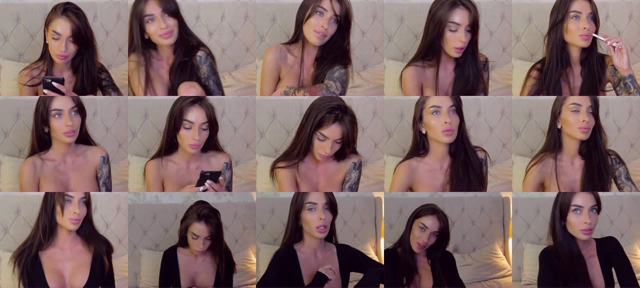 RusMeganFox-MFC-201809251557_m.jpg