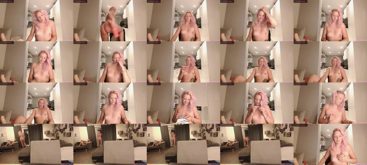 NicolePlaysxx-MFC-202106152334_m.jpg